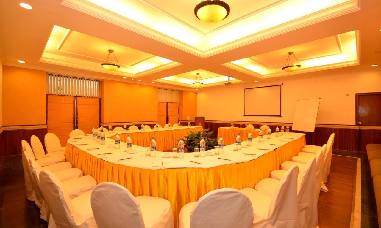 Shervani Hilltop Resort Nainital Luaran gambar