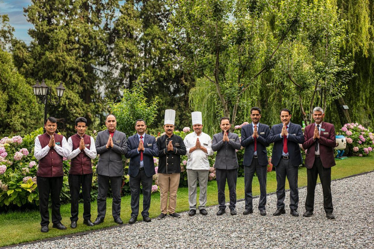 Shervani Hilltop Resort Nainital Luaran gambar