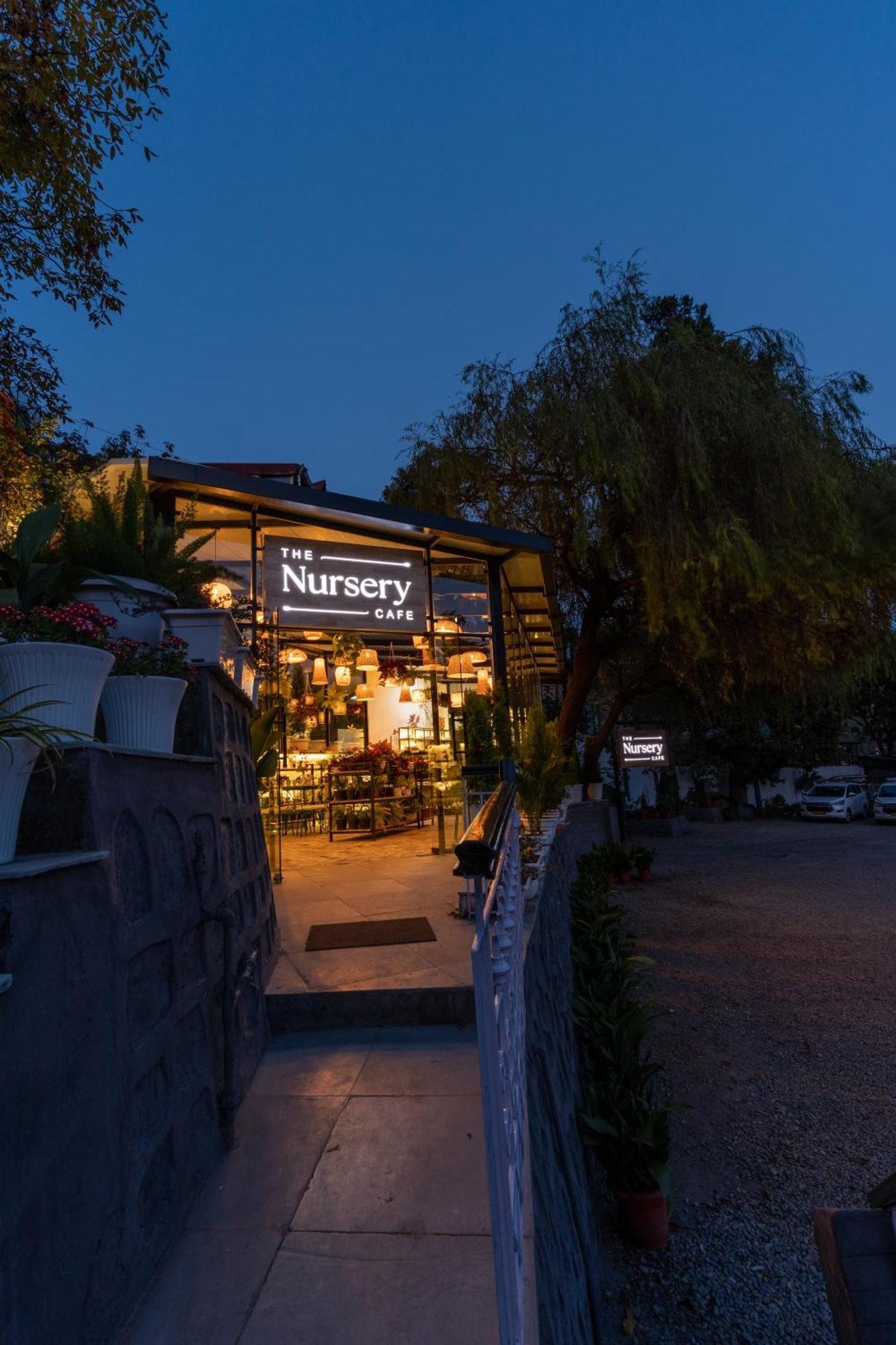 Shervani Hilltop Resort Nainital Luaran gambar