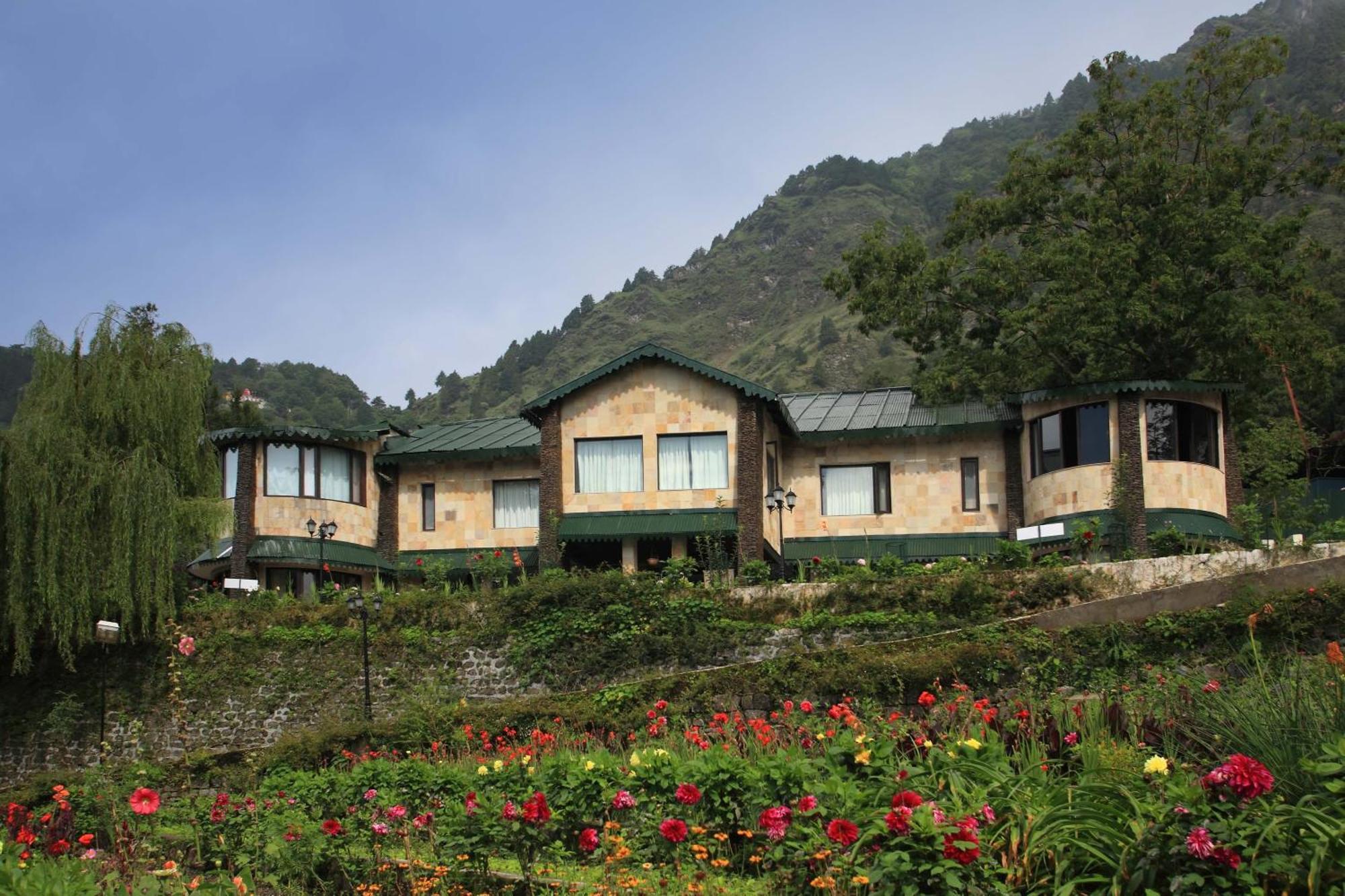 Shervani Hilltop Resort Nainital Luaran gambar